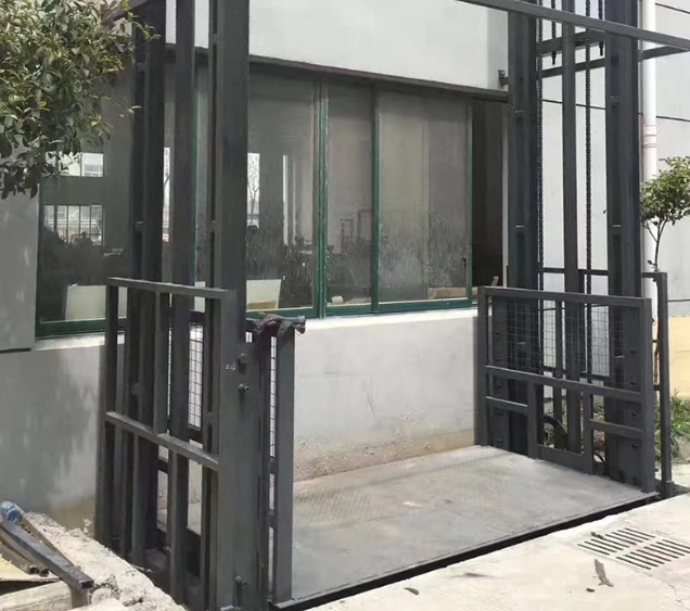 安徽导轨式施工升降机助力民生工程提速增效